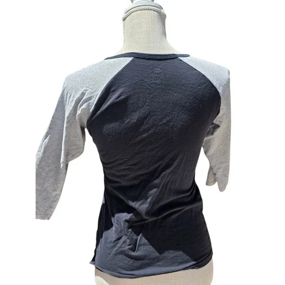 New Mexico Cotton Lobos T-Shirt Baseball Tee UNM Graphic Top V neck S - Picture 2 of 2